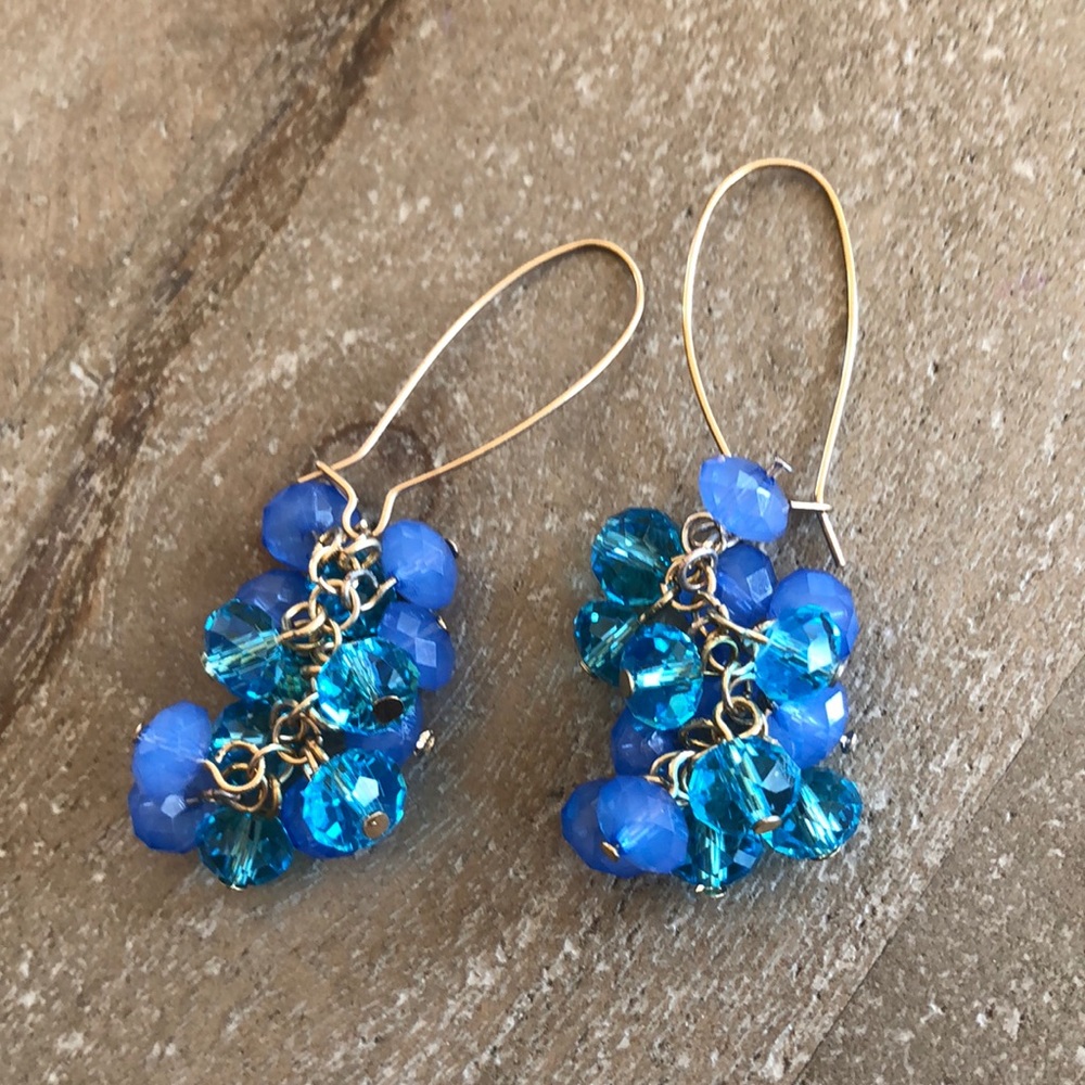 Stunning crystal bead drop earrings BNWOT